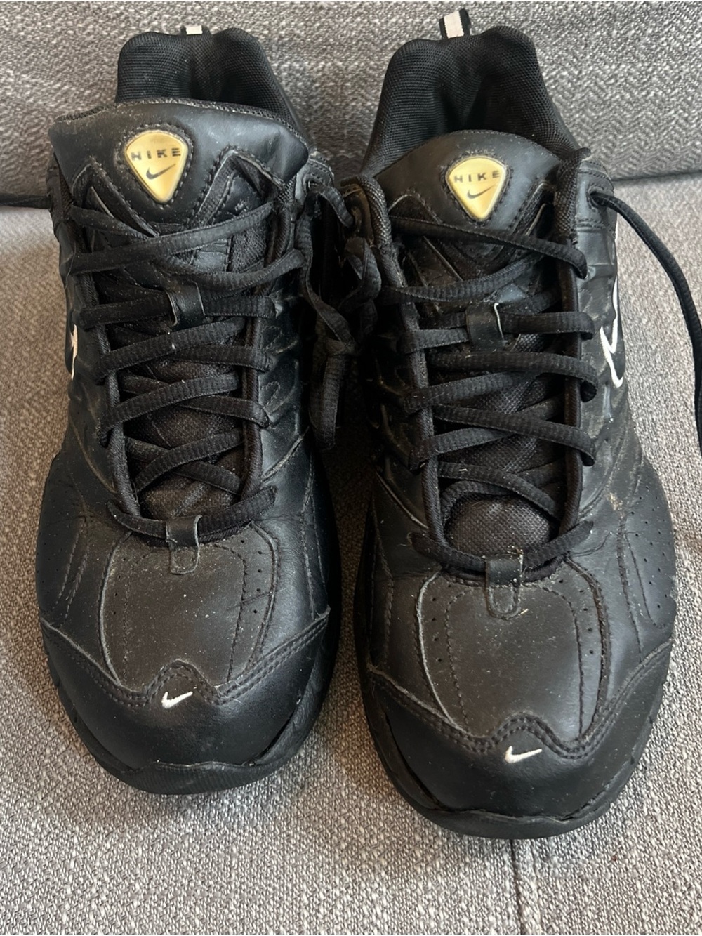 VINTAGE NIKE SNEAKERS TENNIS SHOES Mens 9 Black White Preowned